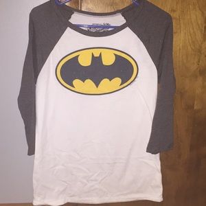 Quarter sleeve spider man shirt